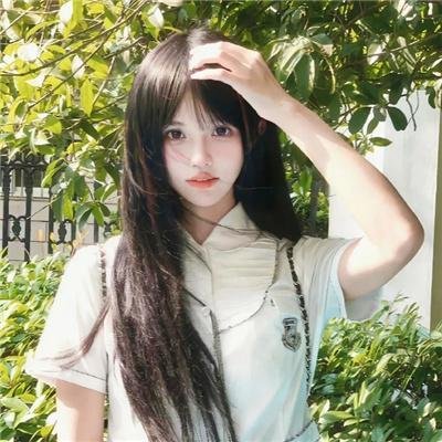 坡道上的红屋顶
